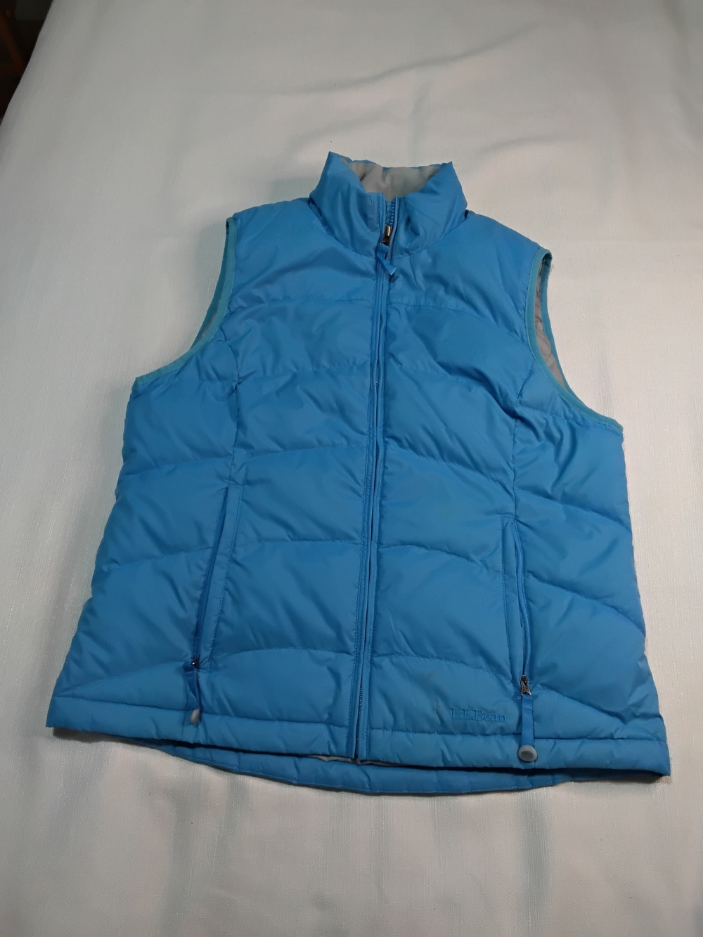 L.L. Bean Light Blue Quilted Puffer Vest Womens Sz M Goose Down.